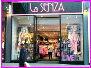 LaSenza Store front