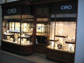 Ciro Pearls Store Front