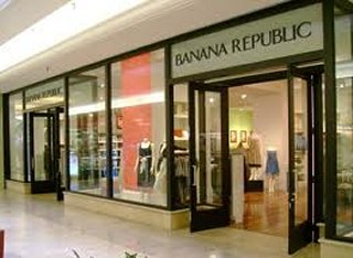 Banana Republic Store Front